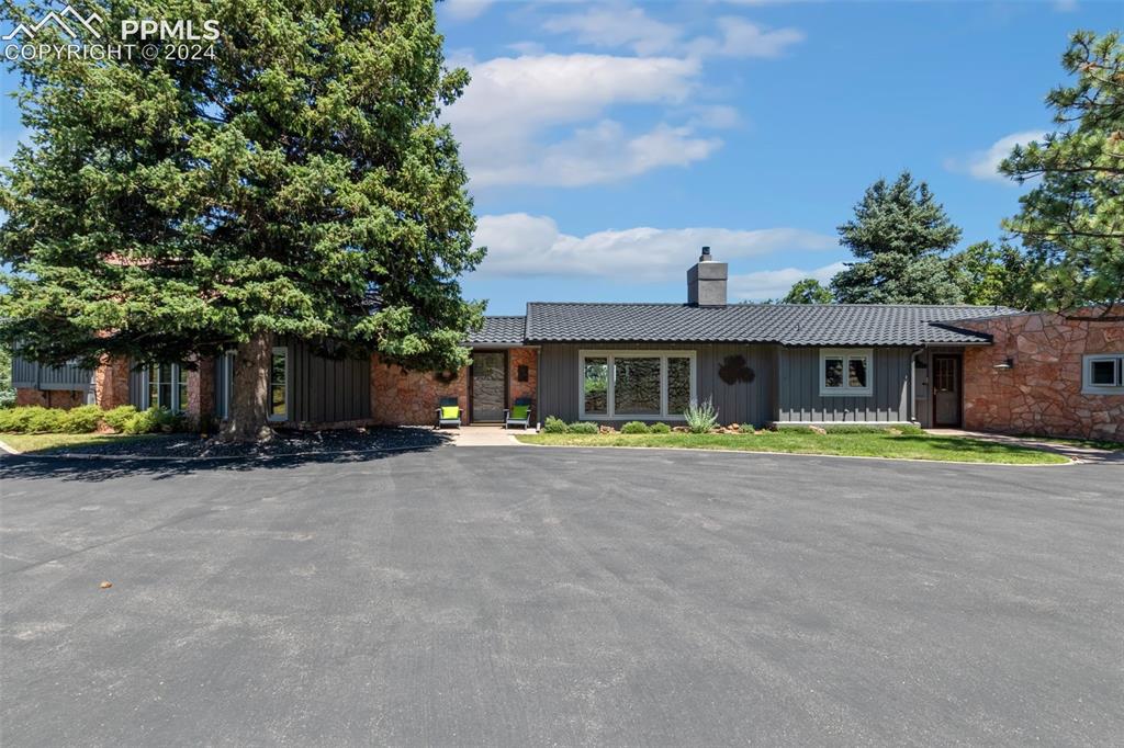 1 Upland Road