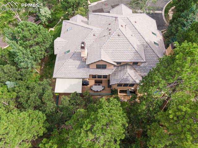 4495 Carriage House View