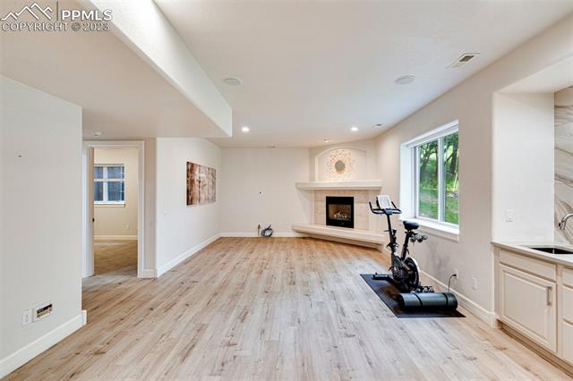 4495 Carriage House View