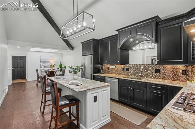 704 Count Pourtales Drive