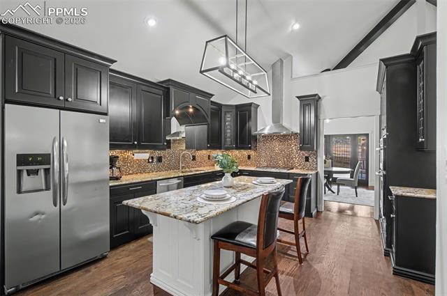 704 Count Pourtales Drive