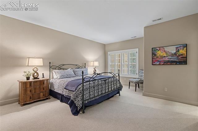 4480 Carriage House View