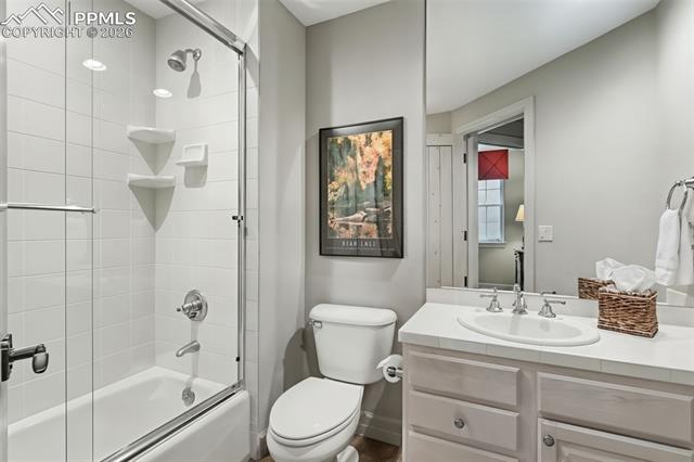 4480 Carriage House View