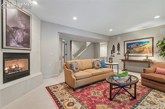 4480 Carriage House View