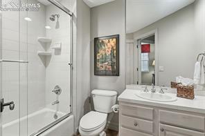 4480 Carriage House View