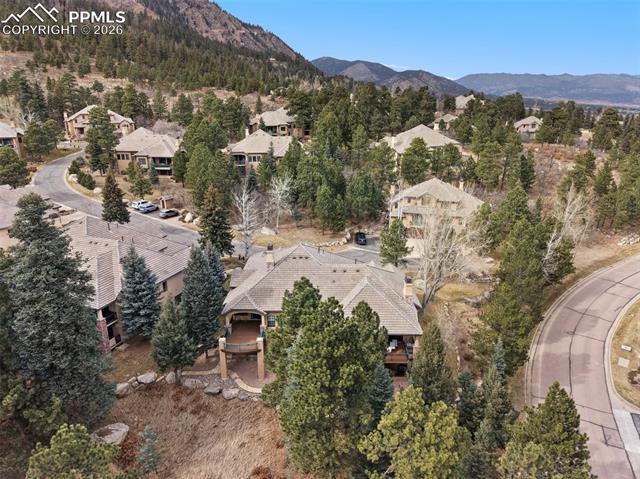 4480 Carriage House View
