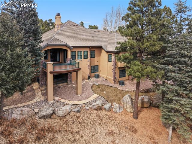 4480 Carriage House View