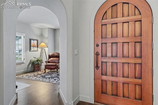 4480 Carriage House View