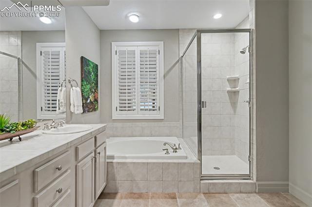 4480 Carriage House View