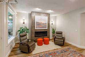 4420 Carriage House View