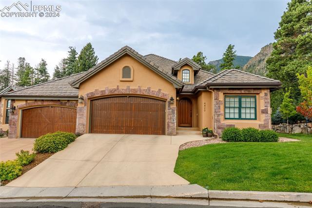 4420 Carriage House View