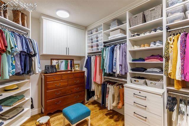 4420 Carriage House View