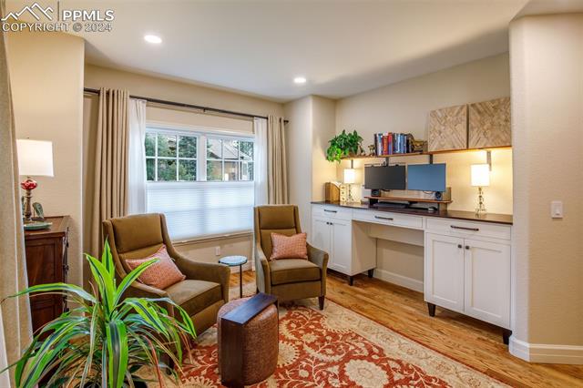 4420 Carriage House View