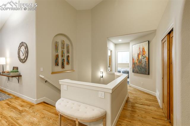 4420 Carriage House View