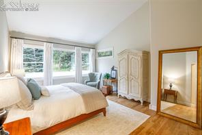 4420 Carriage House View