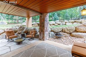 4420 Carriage House View