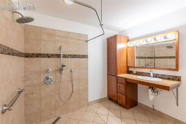 2640 Telluride Drive