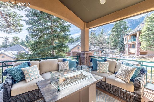 4495 Governors Point