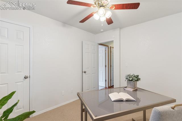 980 Columbine Avenue