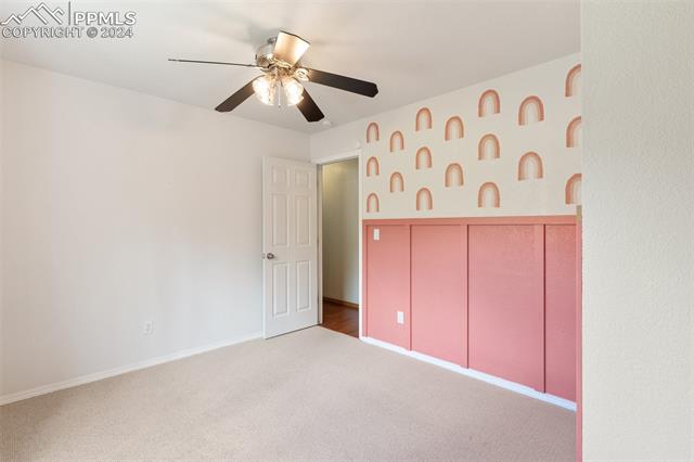 980 Columbine Avenue