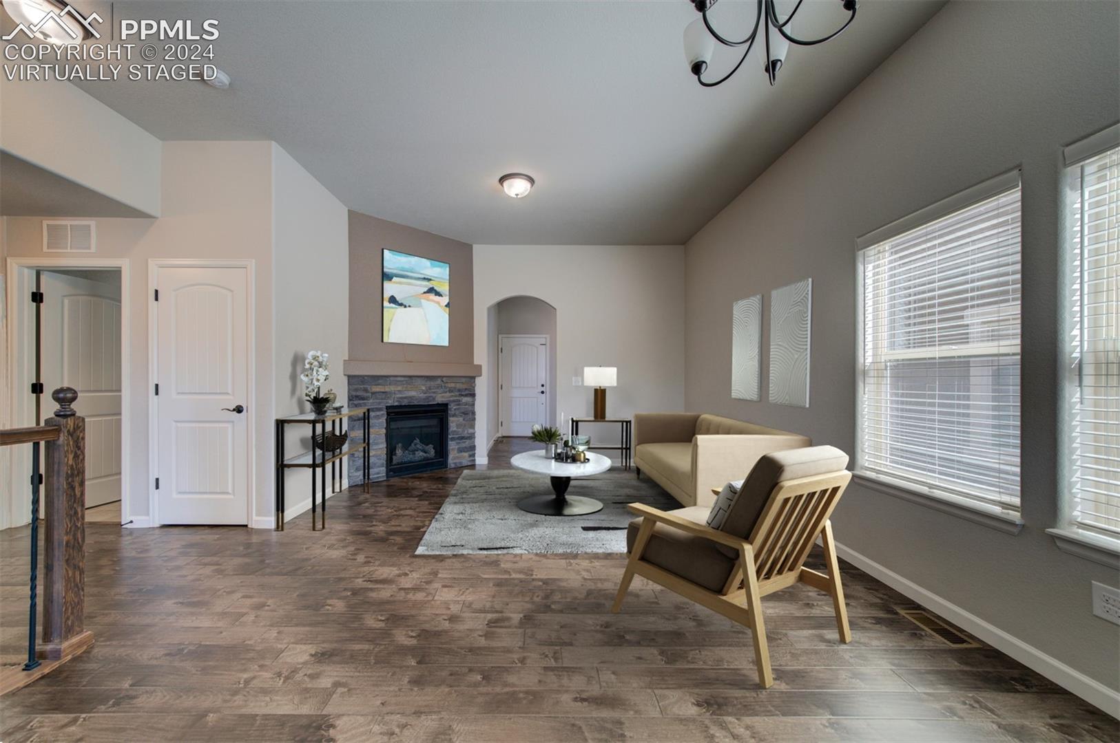 11379 Rill Point