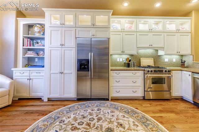 4430 Carriage House View