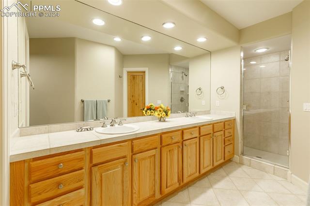 4430 Carriage House View