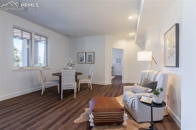 968 Summer Spring View