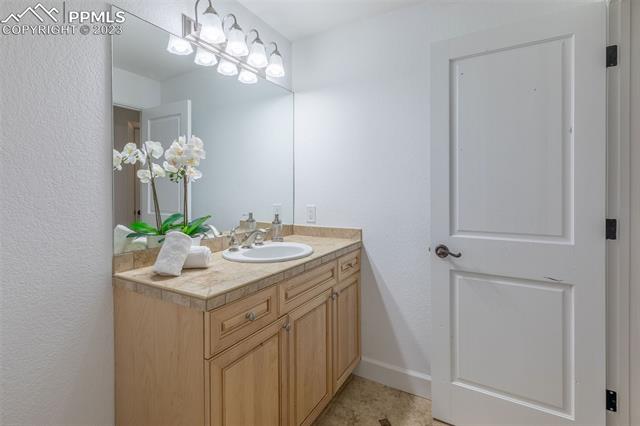 968 Summer Spring View