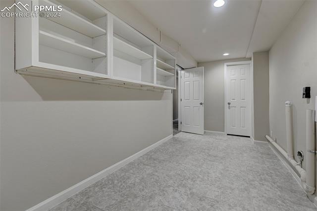 39 N Dartmouth Street