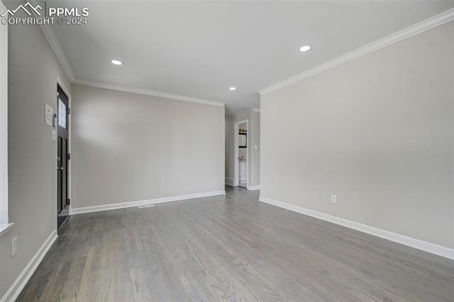 39 N Dartmouth Street