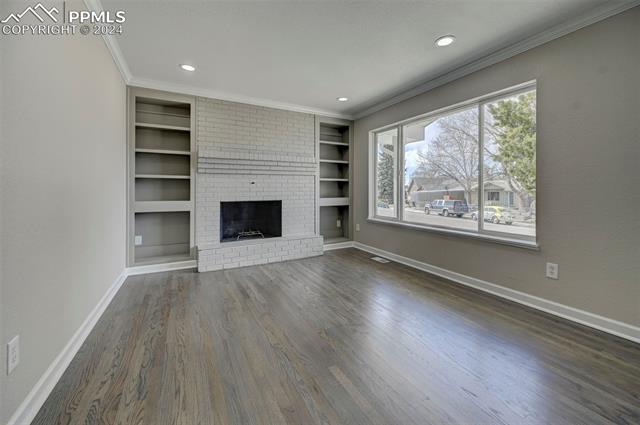 39 N Dartmouth Street