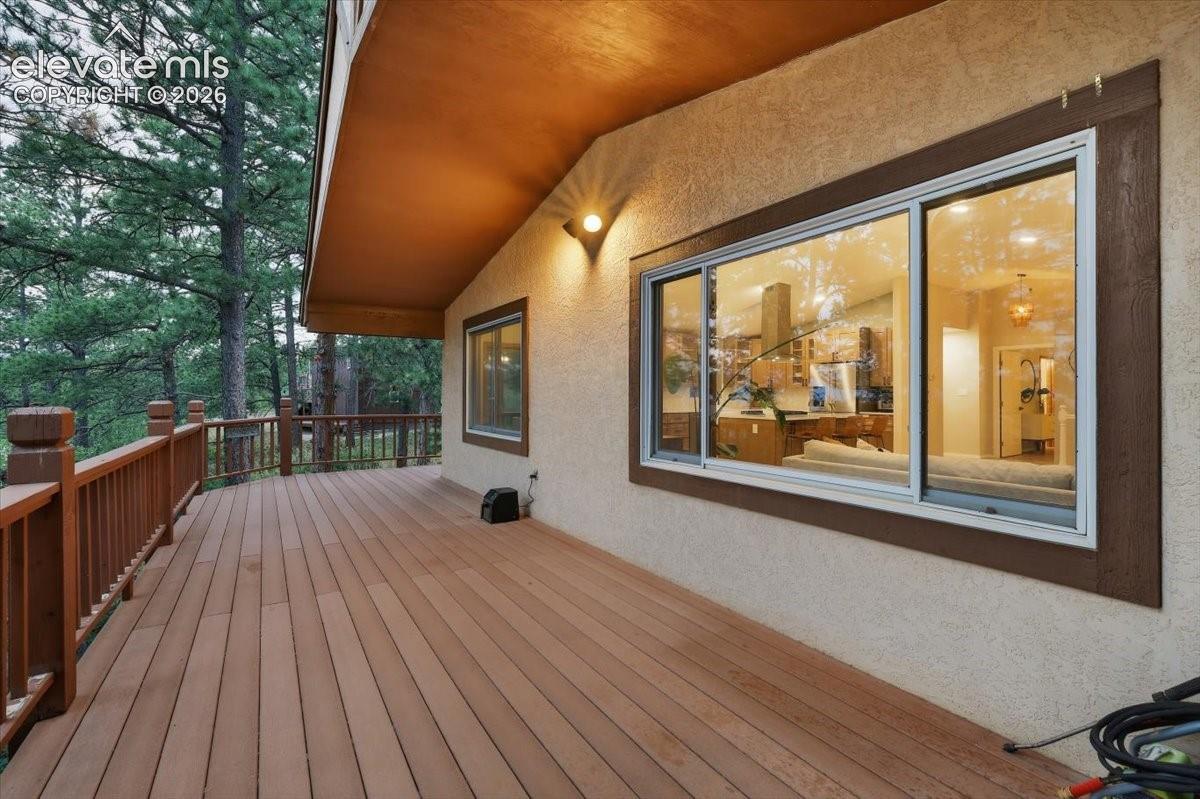 240 Scrub Oak Way