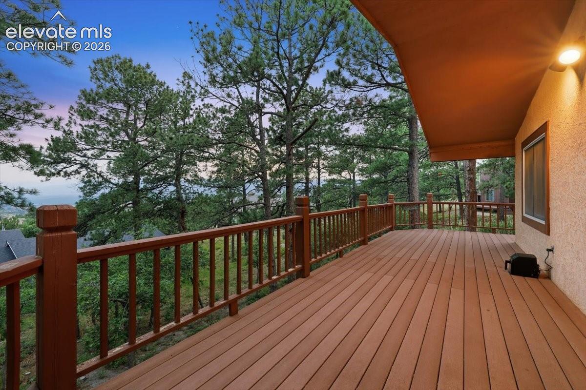 240 Scrub Oak Way
