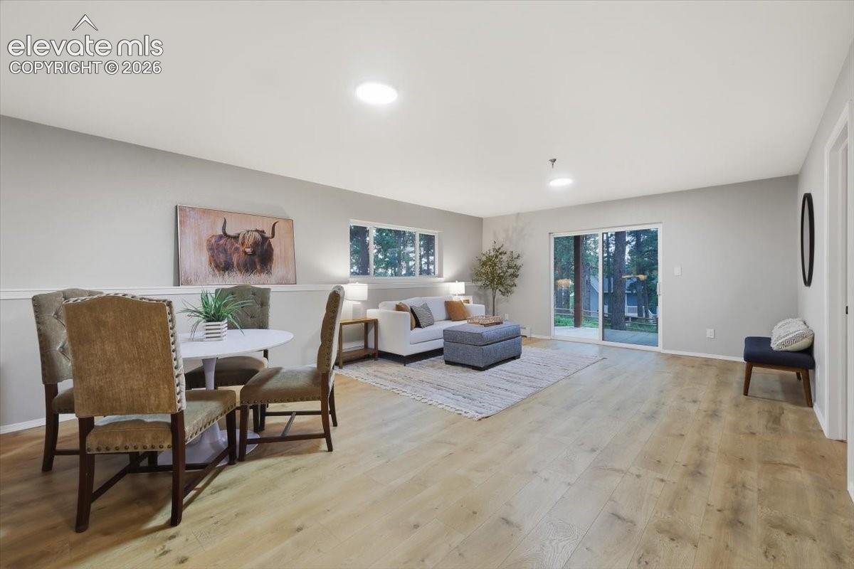 240 Scrub Oak Way