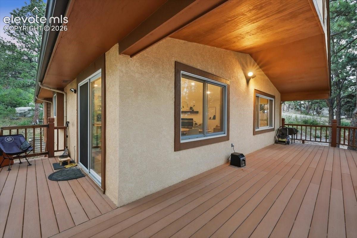 240 Scrub Oak Way