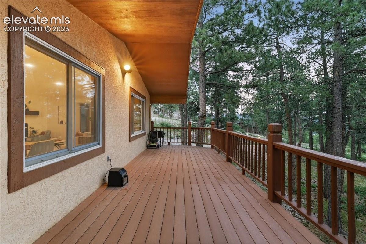 240 Scrub Oak Way