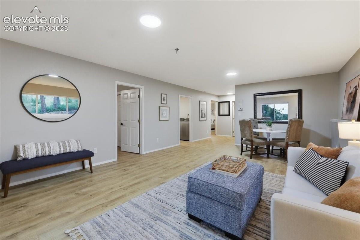 240 Scrub Oak Way