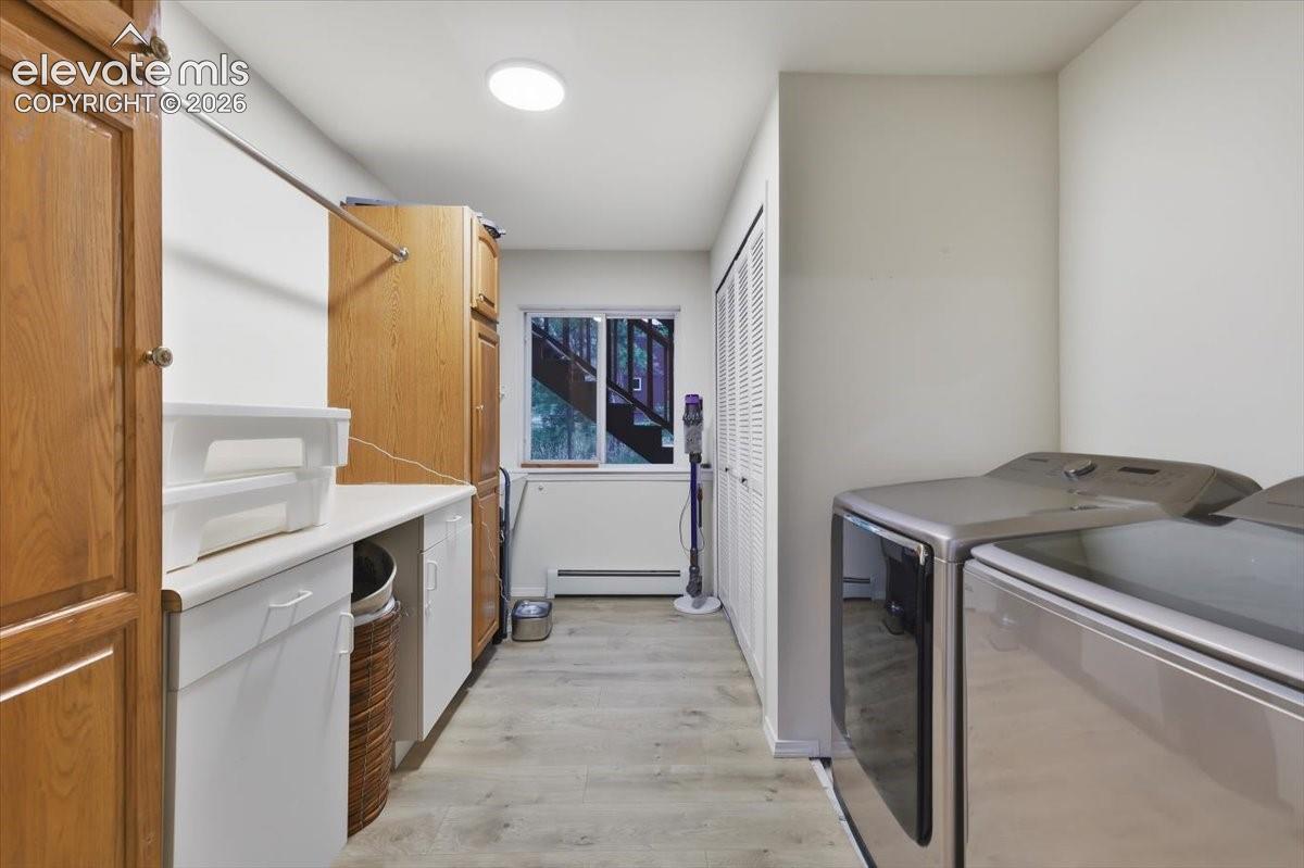 240 Scrub Oak Way