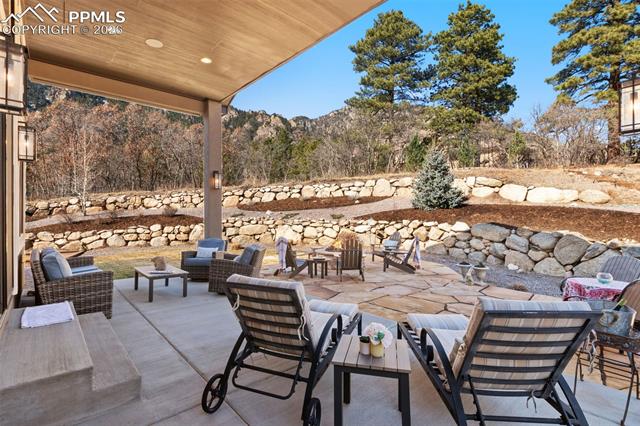 5318 Rocking Tree Grove