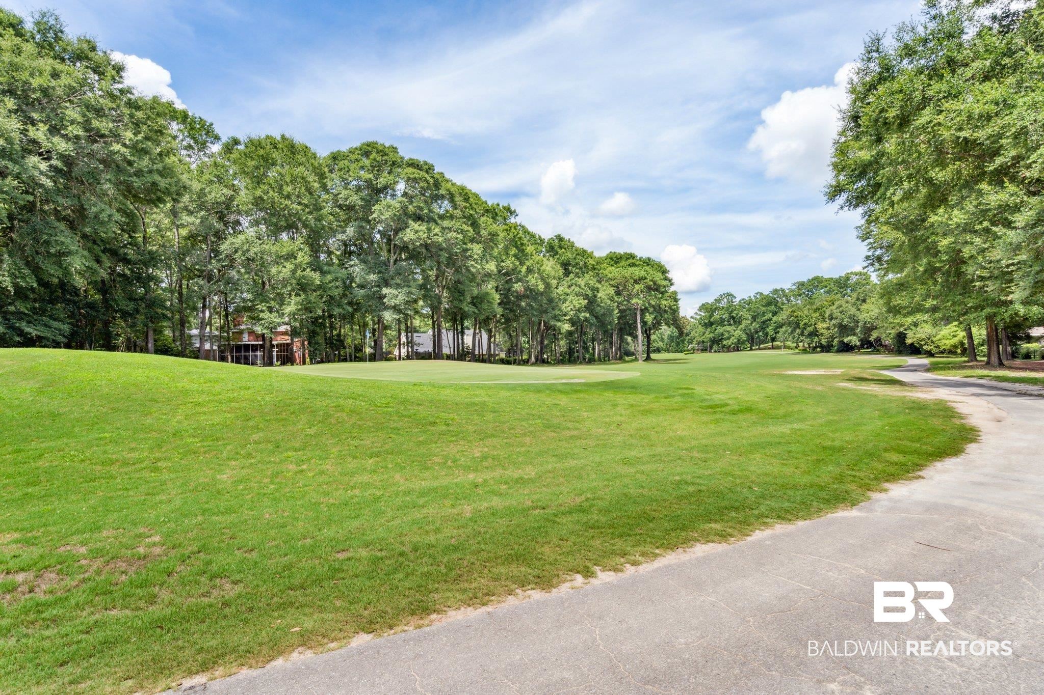 103 Ferncliff Circle