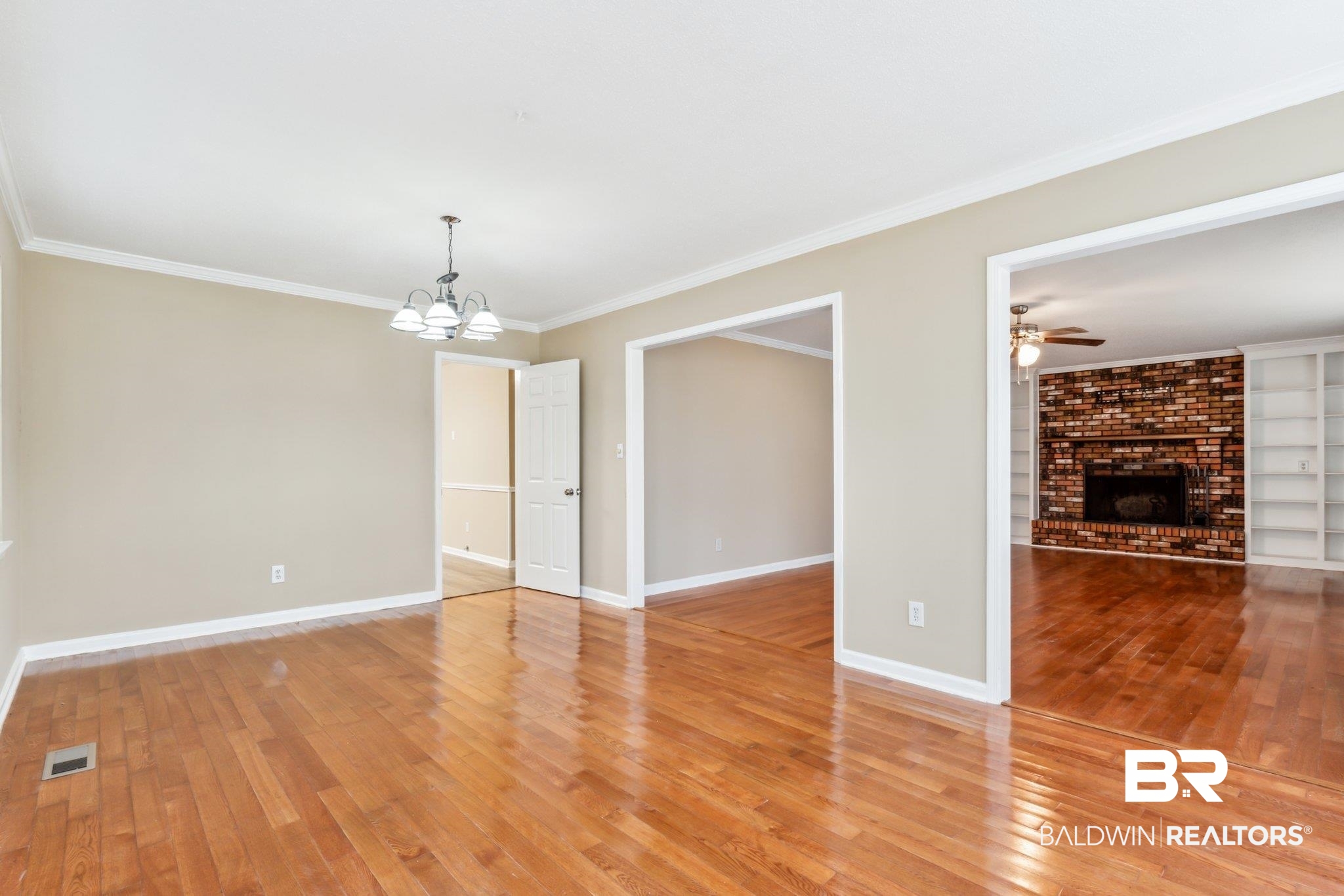 103 Ferncliff Circle