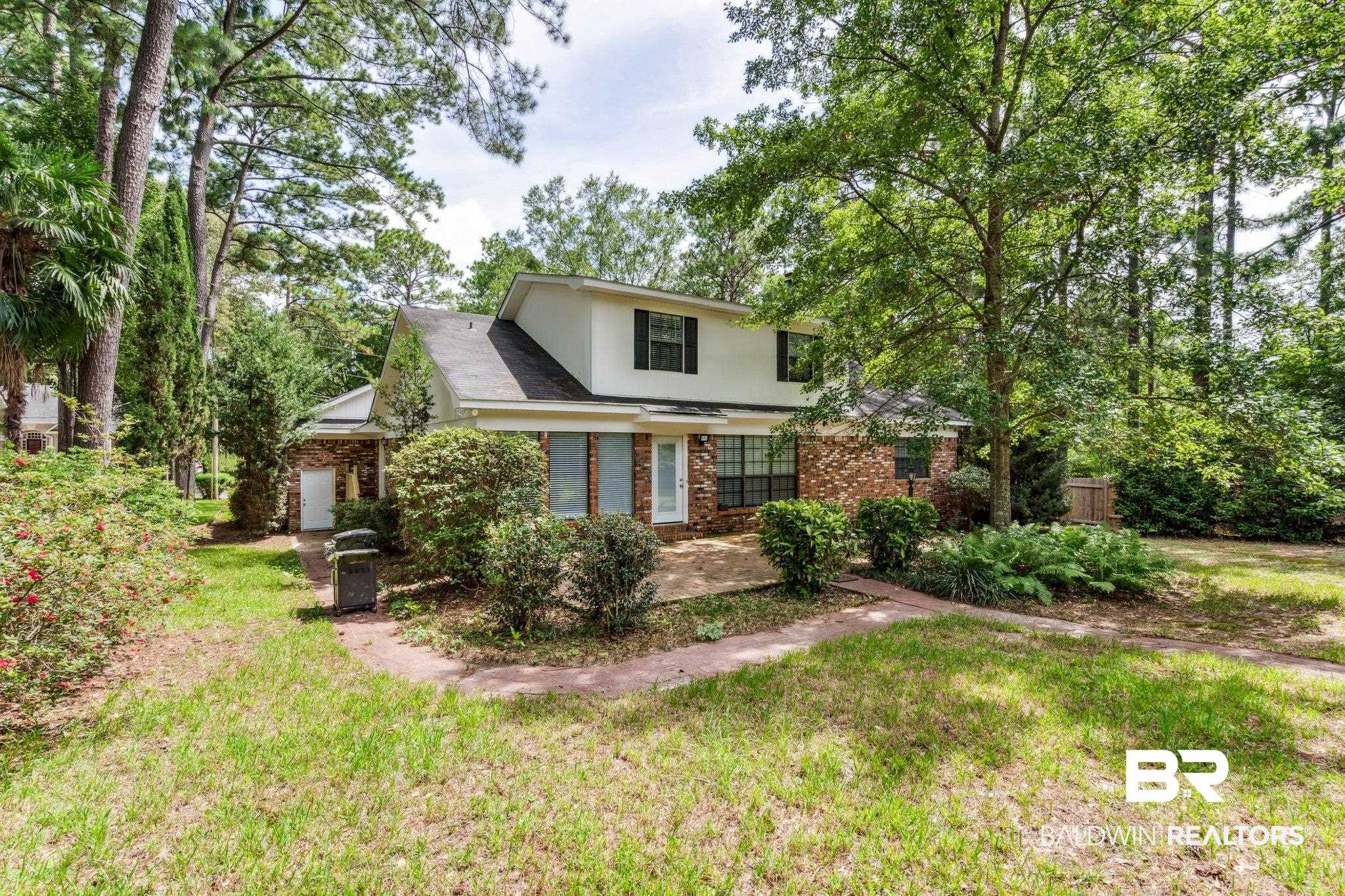 103 Ferncliff Circle