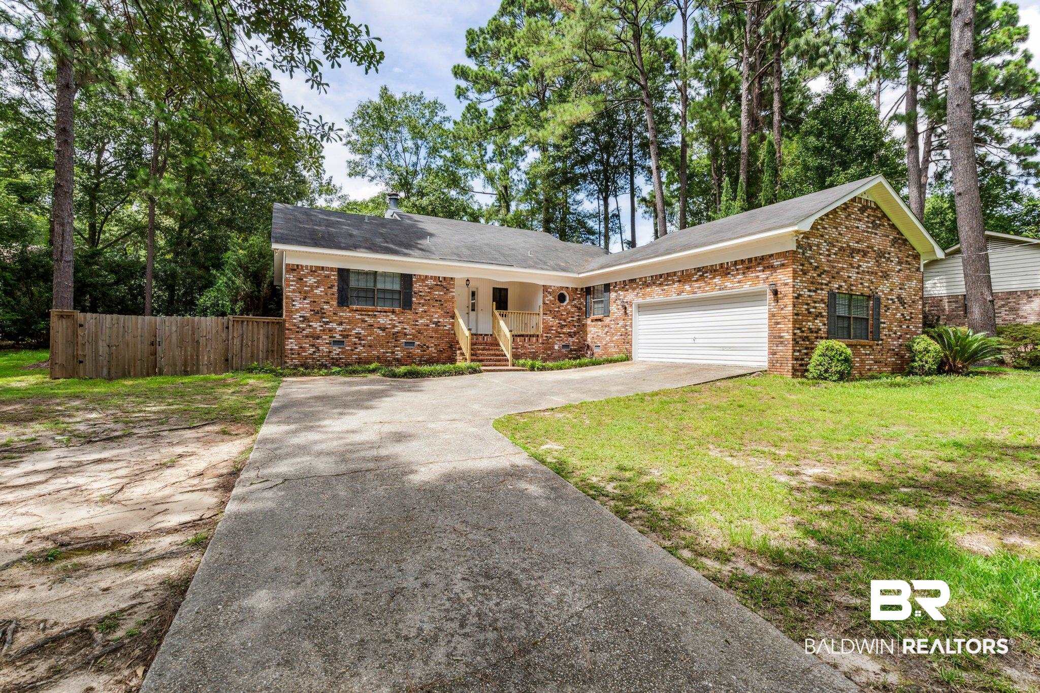 103 Ferncliff Circle