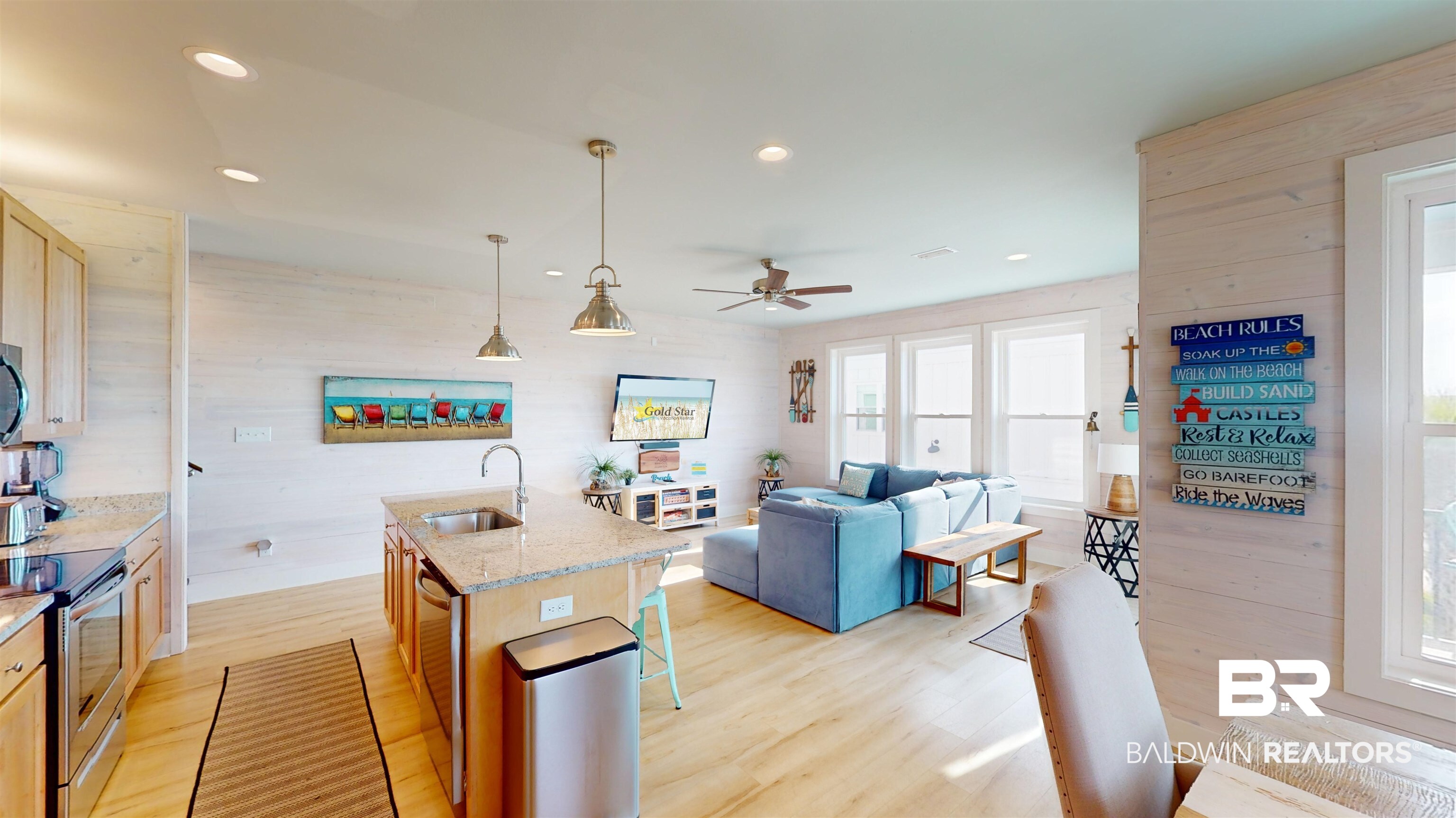 588 E Beach Boulevard # A