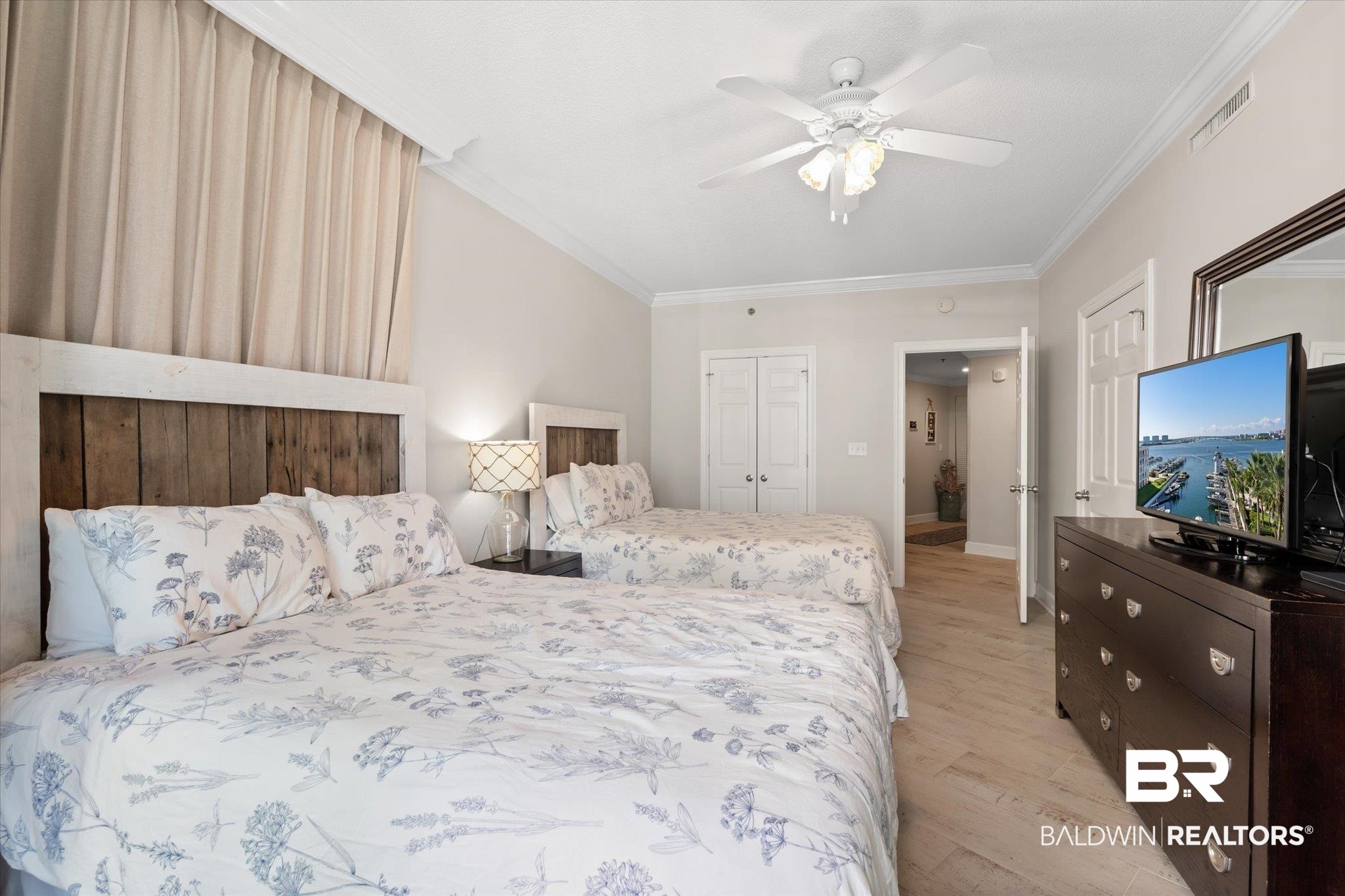 27582 Canal Road # 2611