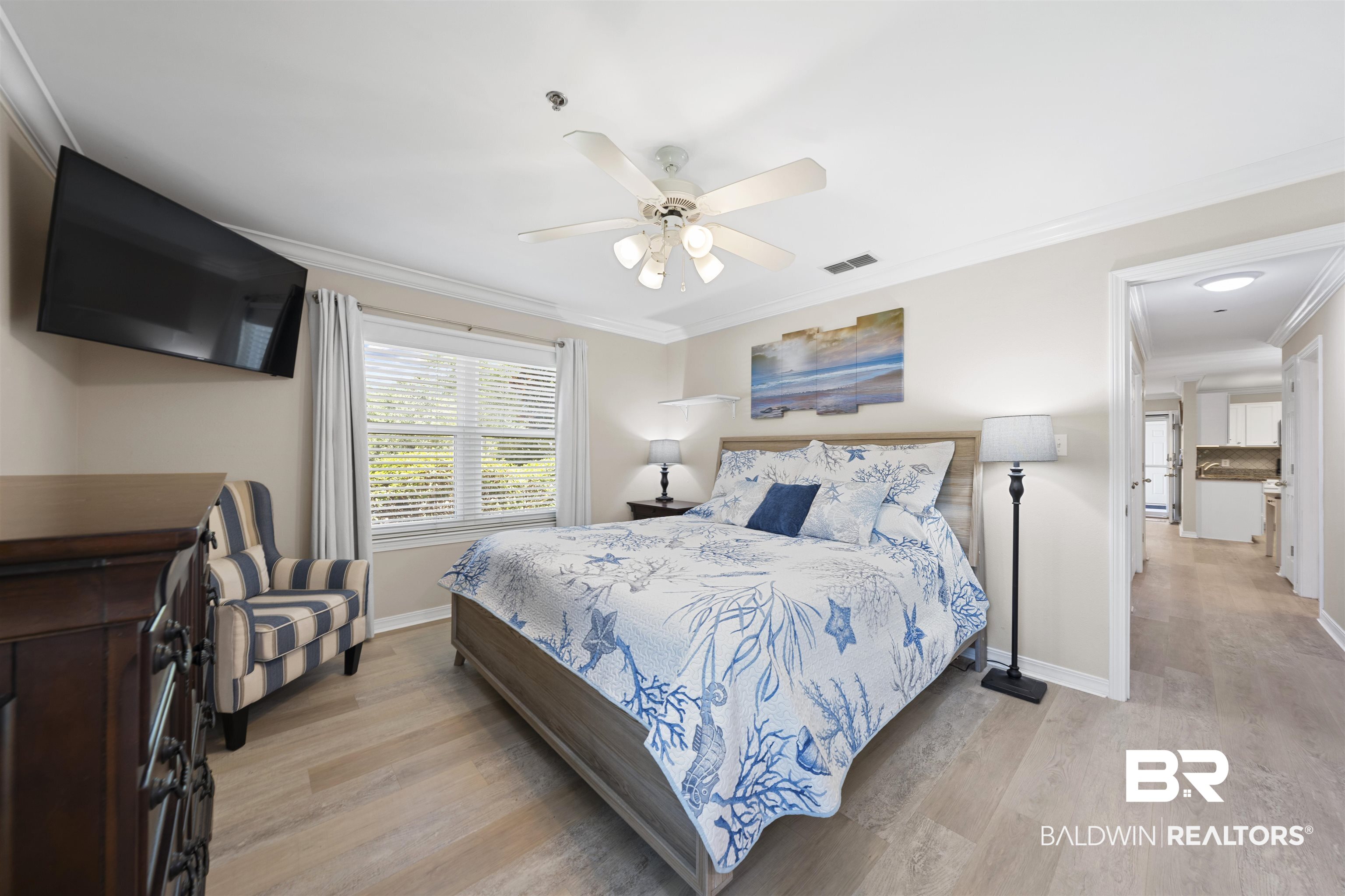 2200 W Second Street Unit: 104 E