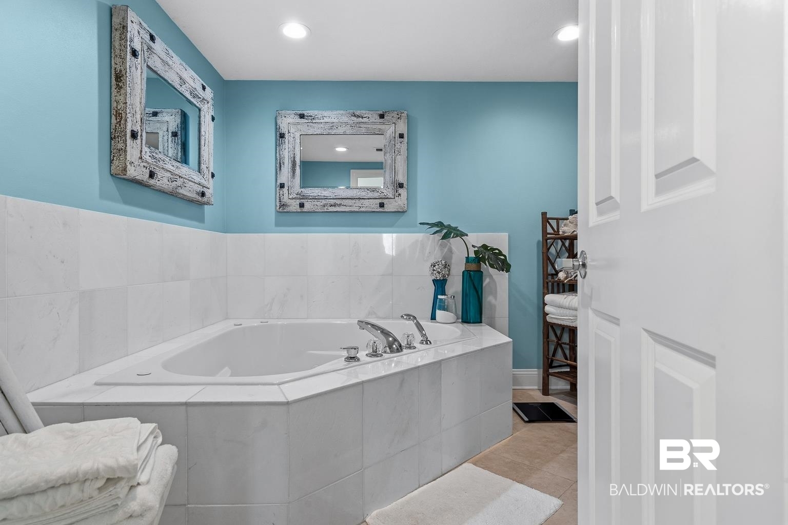 27501 Perdido Beach Boulevard # 201