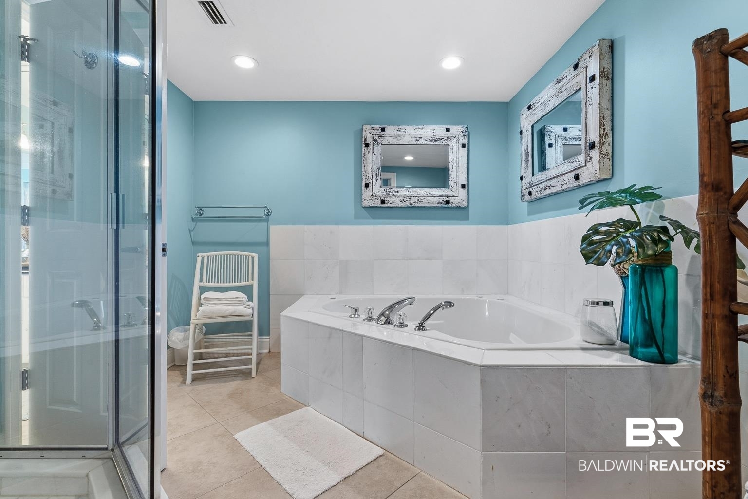 27501 Perdido Beach Boulevard # 201