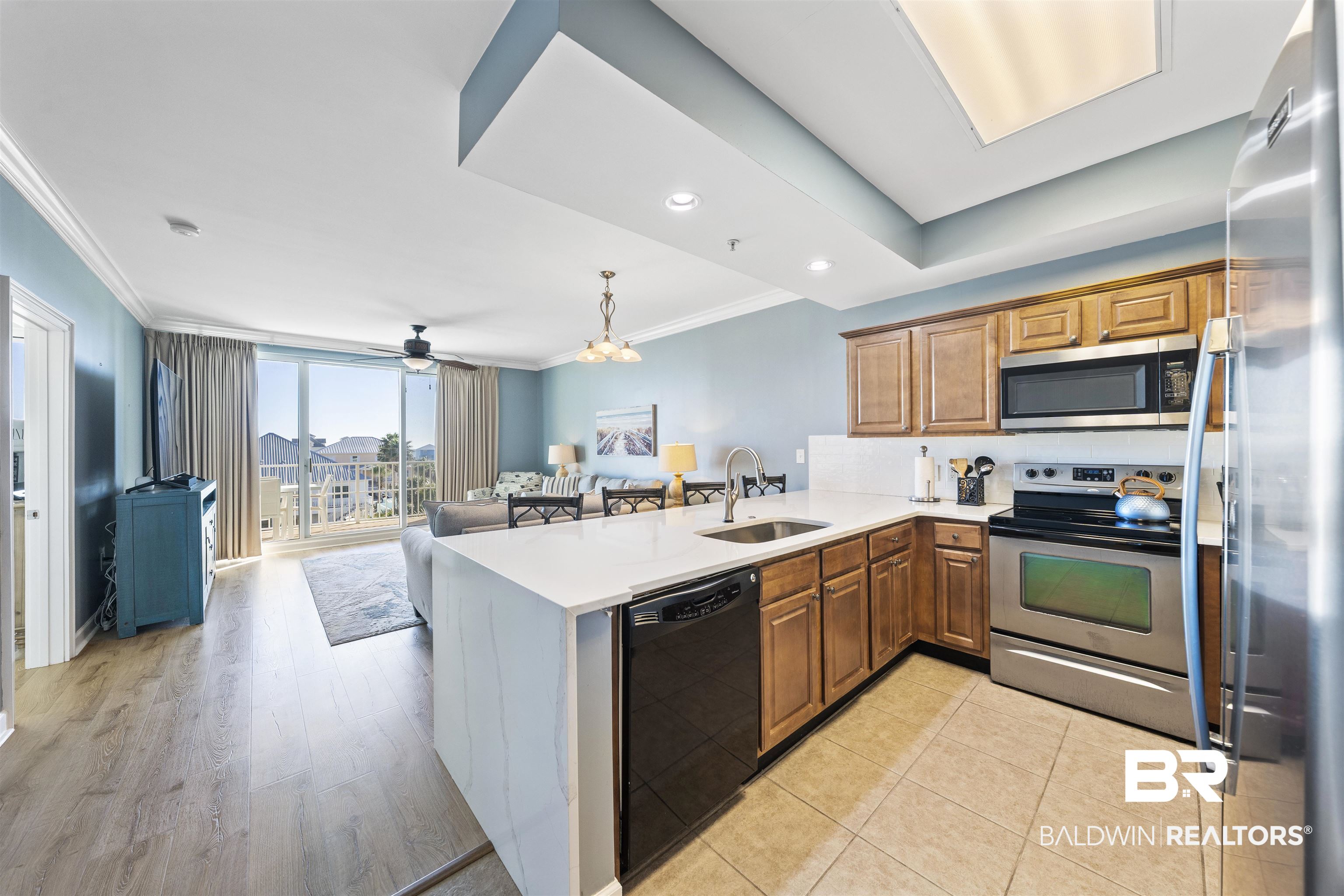 453 Dune Drive # 202
